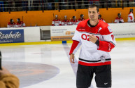 OZO LEDUS HALLES 7 GADI- spēles pārtaukums un fotogrāfēšanās ar hokejistiem